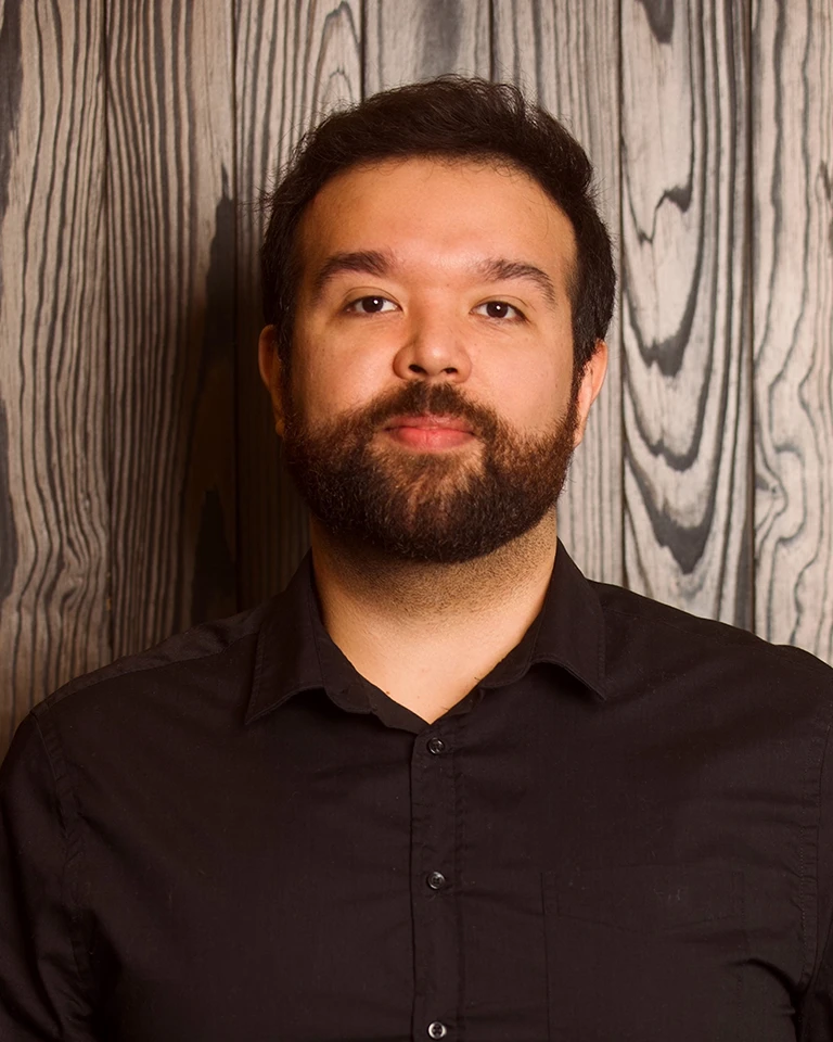 EDUARDO APARICIO
